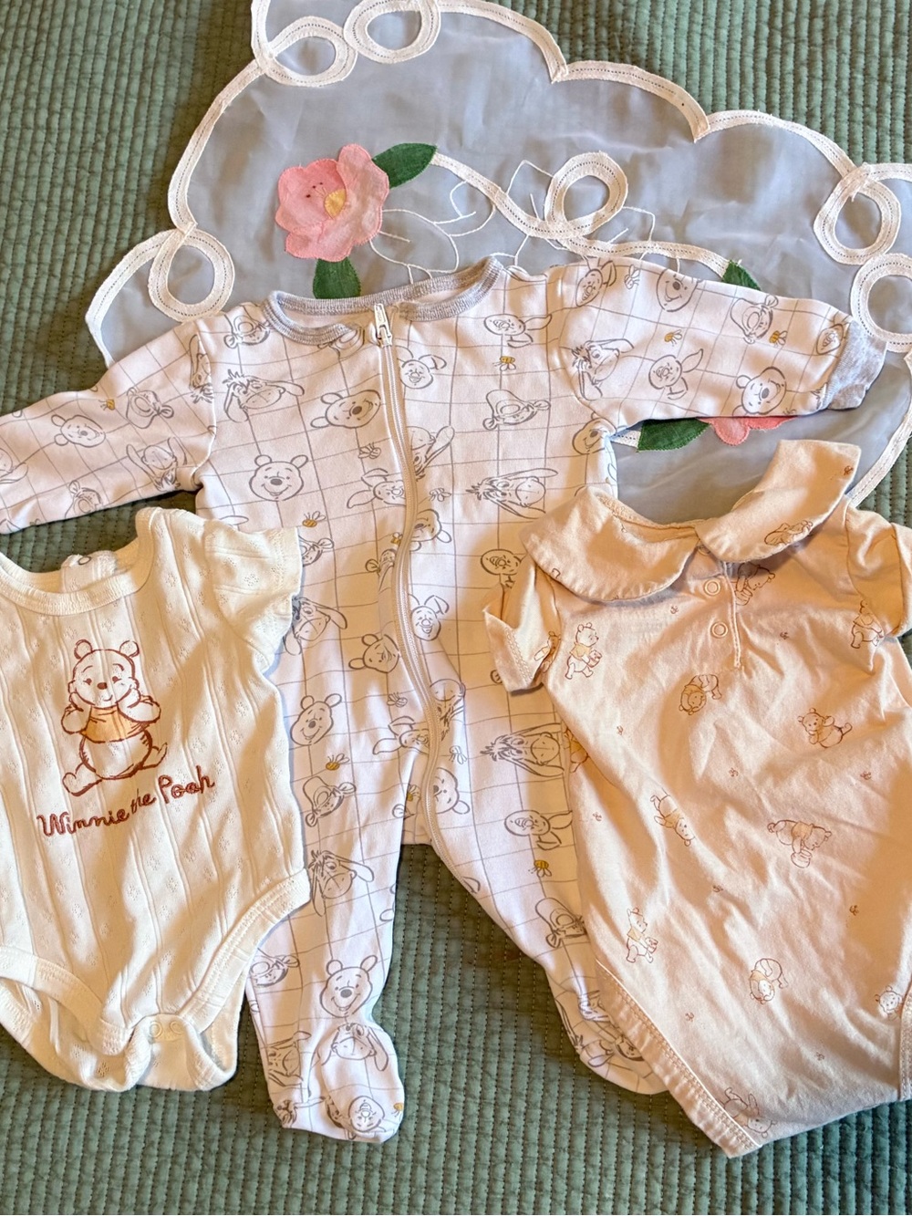 Official Disney Baby Winnie the Pooh Cotton Onesies (0-3 months)